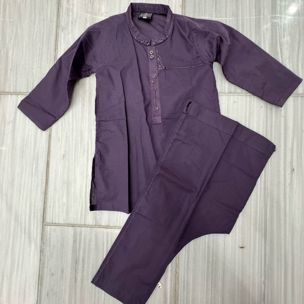 Boys age 1-2 Kurta shalwar. New without tag